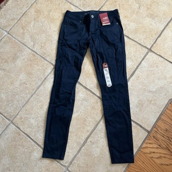 Skinny Jeans Dark Blue, Arizona sz 1 Juniors JCP Darkest Blue 7in Mid Rise Slim - Picture 1 of 8